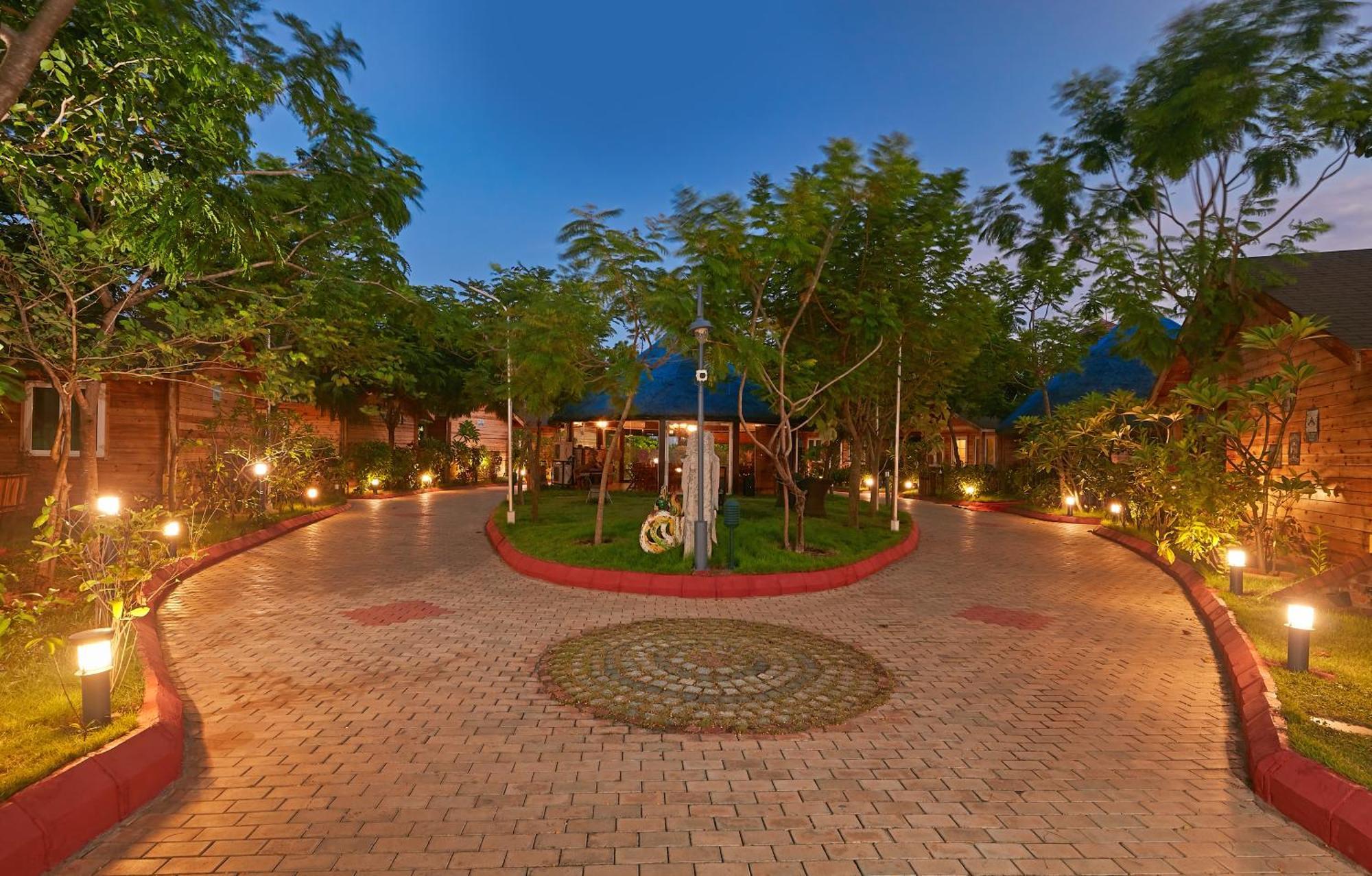 Bodhiwoods Resorts Mahabalipuram Bagian luar foto